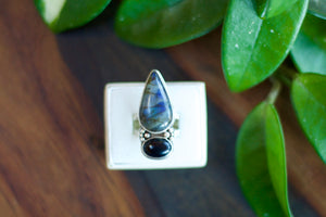 Labradorite + Black Onyx Ring